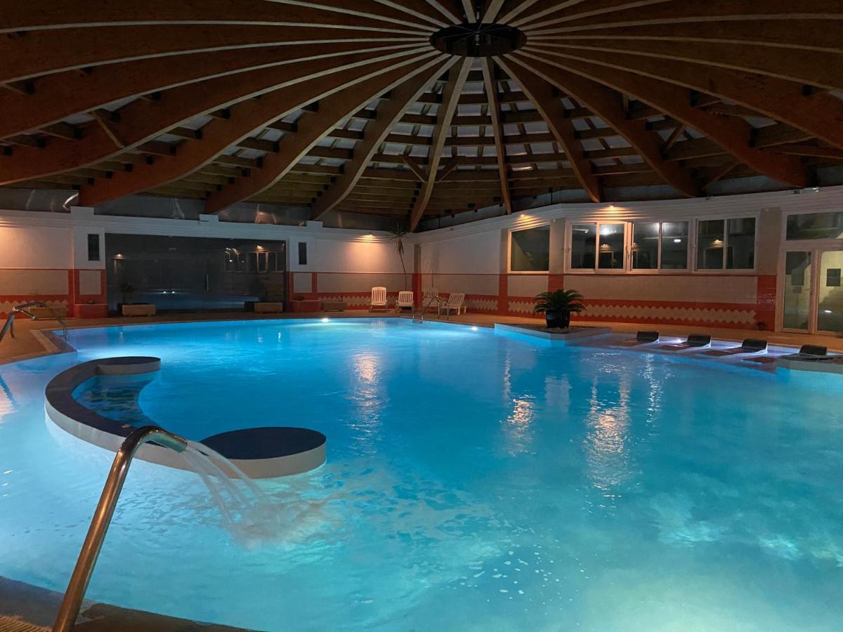 باتاياس Mar De Ouro Beach House المظهر الخارجي الصورة